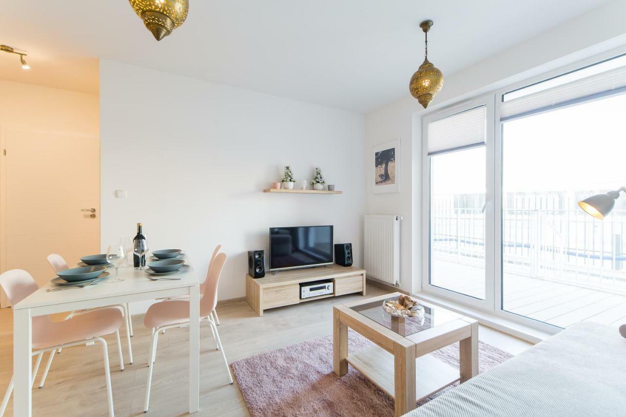 Apartament Rose z basenem Kołobrzeg Kültér fotó